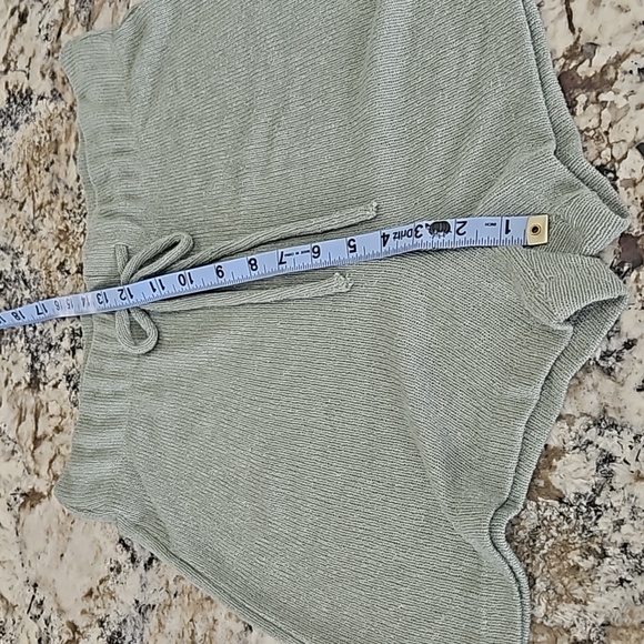 Knit shorts - Picture 5 of 5
